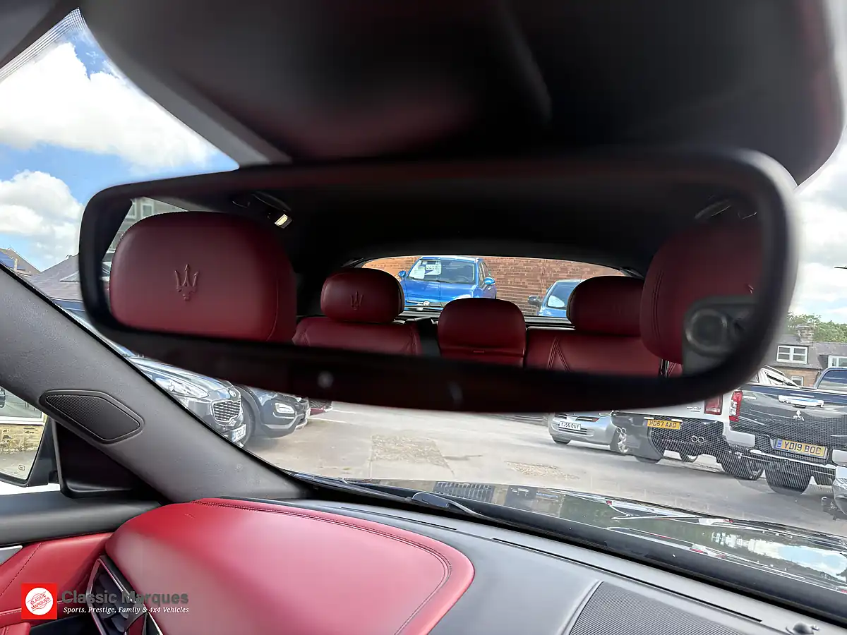 Used 2019 Maserati Levante Granlusso Black - Interior and Exterior details 19