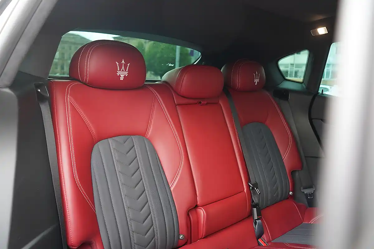 Used 2019 Maserati Levante Grey - Interior and Exterior details 20