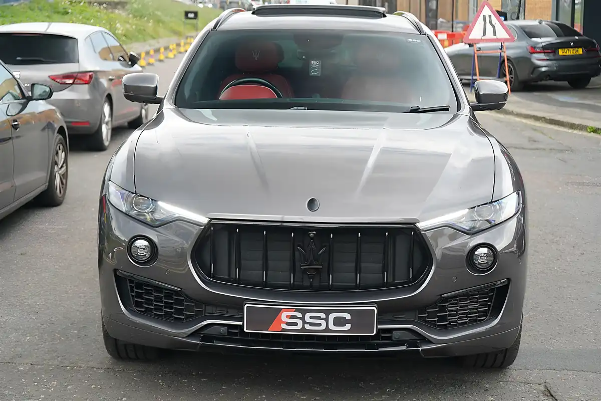 Used 2019 Maserati Levante Grey - Interior and Exterior details 6