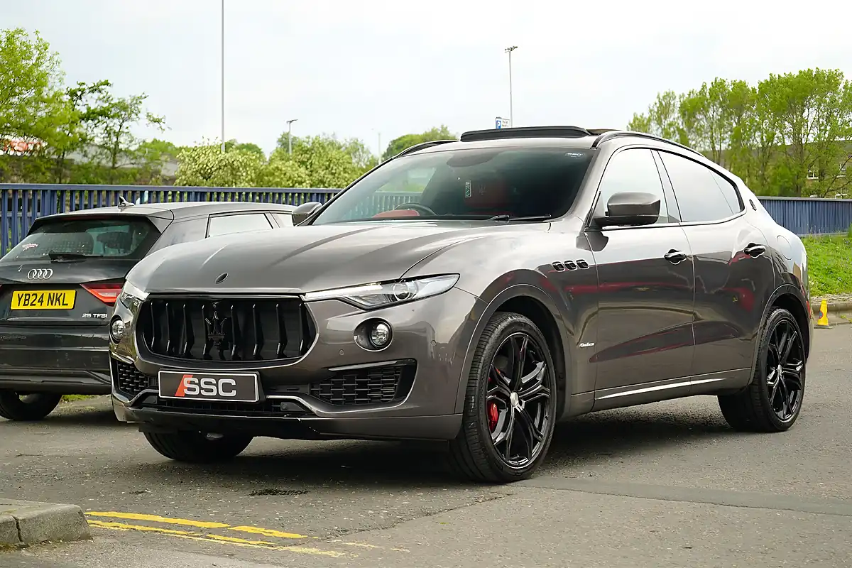Used 2019 Maserati Levante Grey - Interior and Exterior details 7