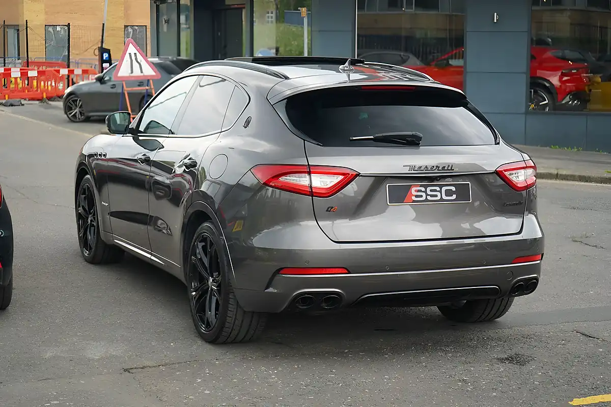 Used 2019 Maserati Levante Grey - Interior and Exterior details 9