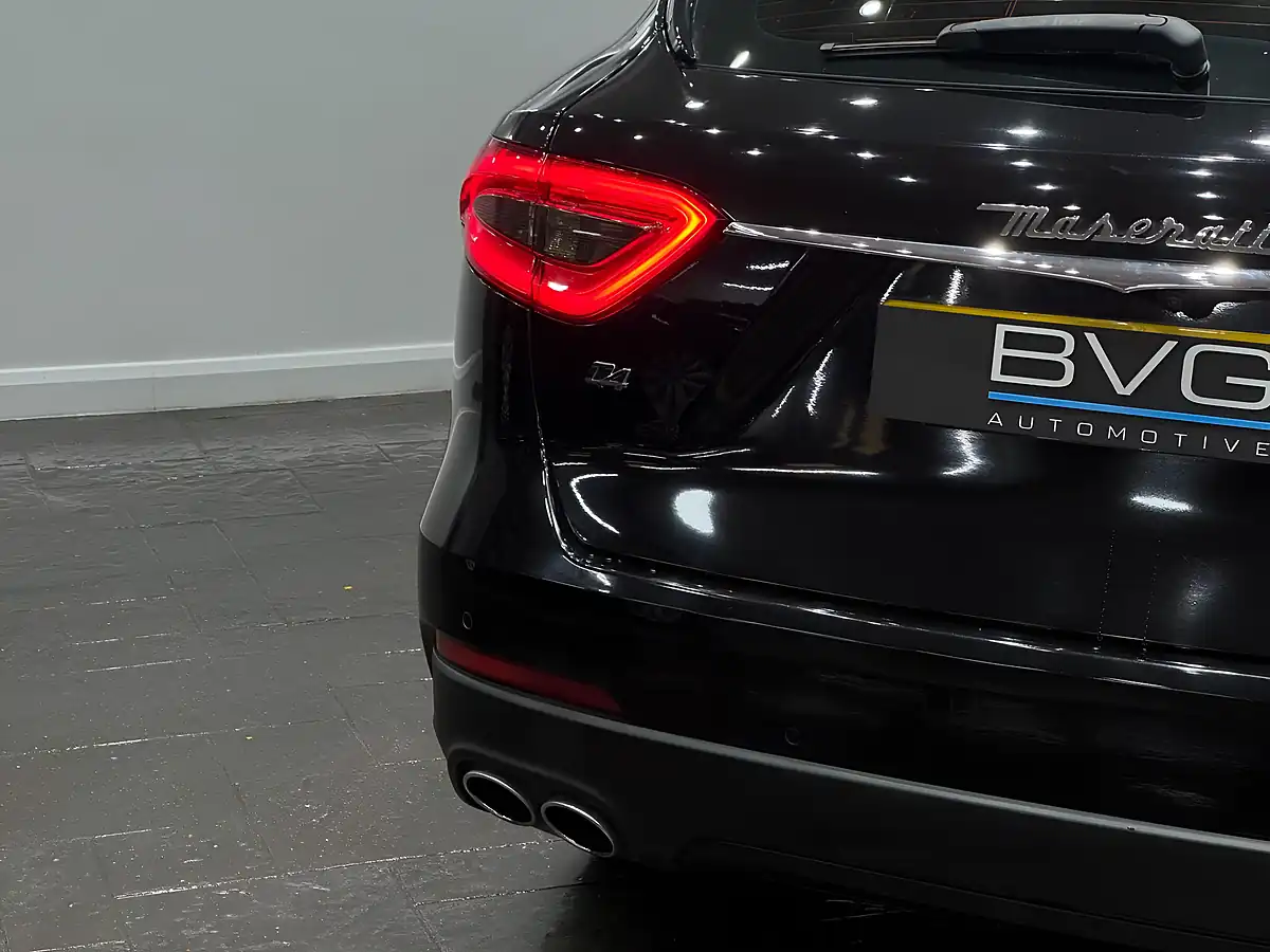 Used 2019 Maserati Levante Zf 4WD Euro 6 (s/S) 5dr Black - Interior and Exterior details 11
