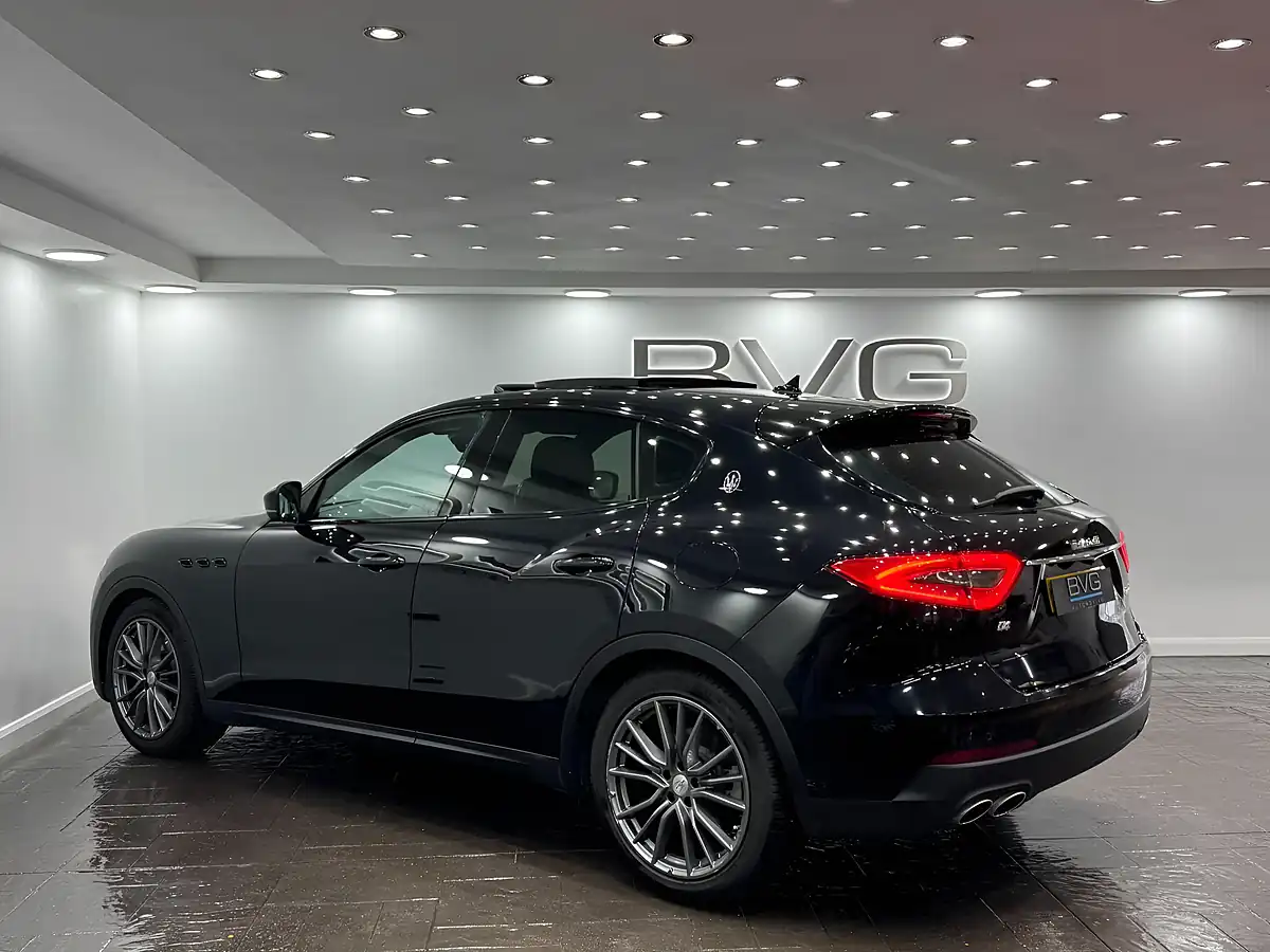 Used 2019 Maserati Levante Zf 4WD Euro 6 (s/S) 5dr Black - Interior and Exterior details 7