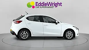 Used 2019 Mazda 2 Se-L Nav+ White - Interior and Exterior details 8