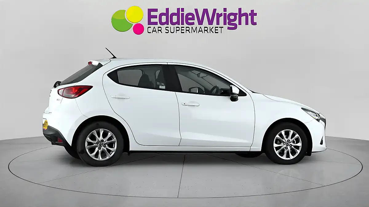 Used 2019 Mazda 2 Se-L Nav+ White - Interior and Exterior details 8