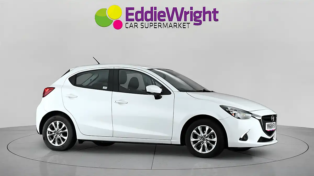Used 2019 Mazda 2 Se-L Nav+ White - Interior and Exterior details 9