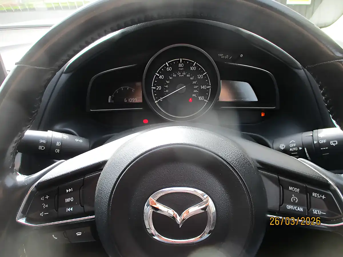 Used 2019 Mazda 3 Se-L Nav Grey - Interior and Exterior details 19