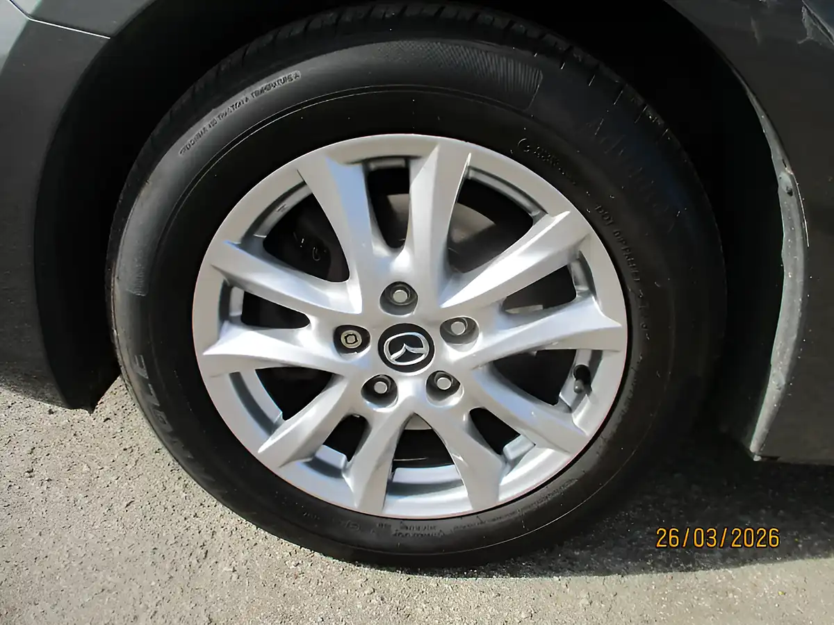Used 2019 Mazda 3 Se-L Nav Grey - Interior and Exterior details 9