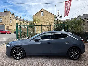 Used 2019 Mazda 3 Sport Lux Grey - Interior and Exterior details 8