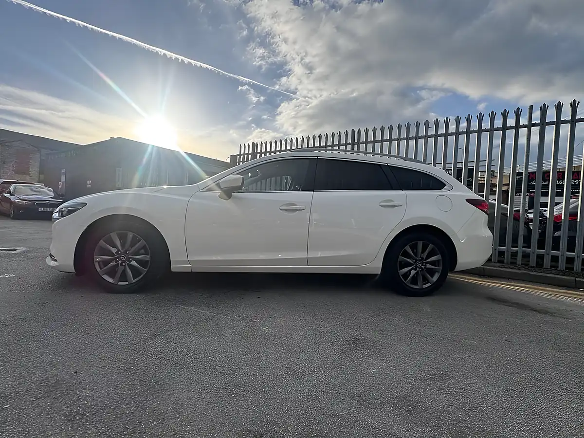 Used 2019 Mazda 6 Se-L Nav+ Tourer White - Interior and Exterior details 10