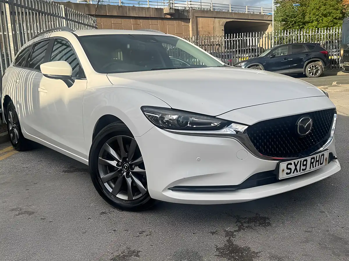 Used 2019 Mazda 6 Se-L Nav+ Tourer White - Interior and Exterior details 4