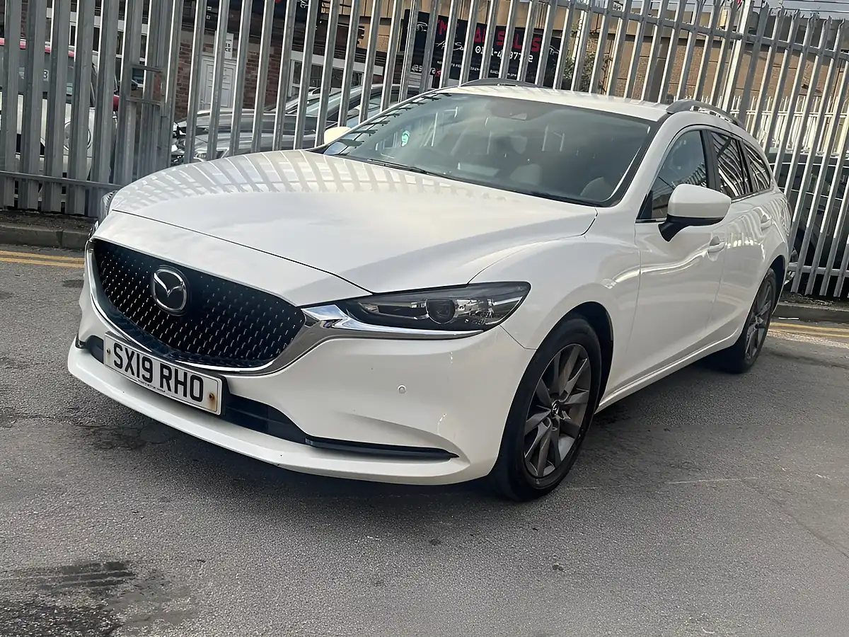Used 2019 Mazda 6 Se-L Nav+ Tourer White - Interior and Exterior details 9