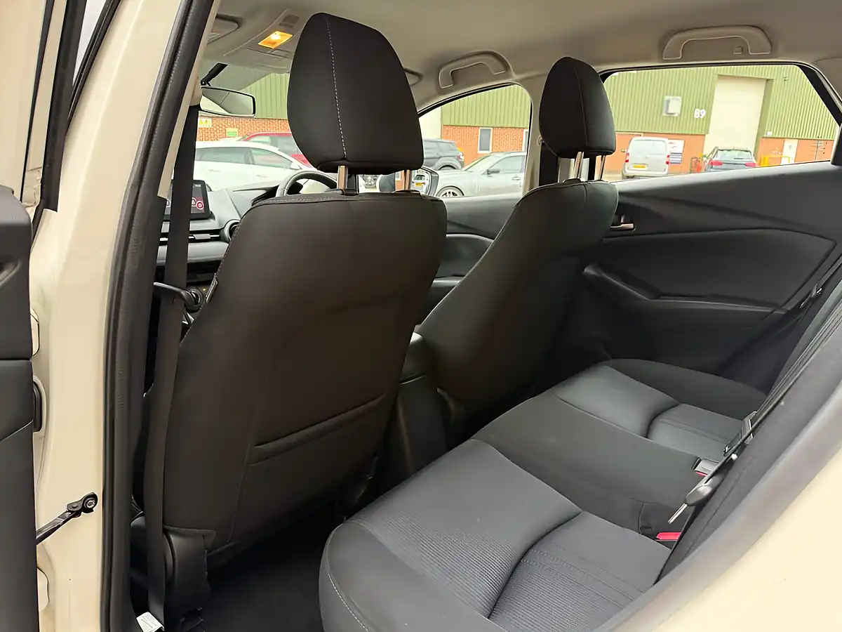 Used 2019 Mazda CX-3 Se Nav+ White - Interior and Exterior details 16