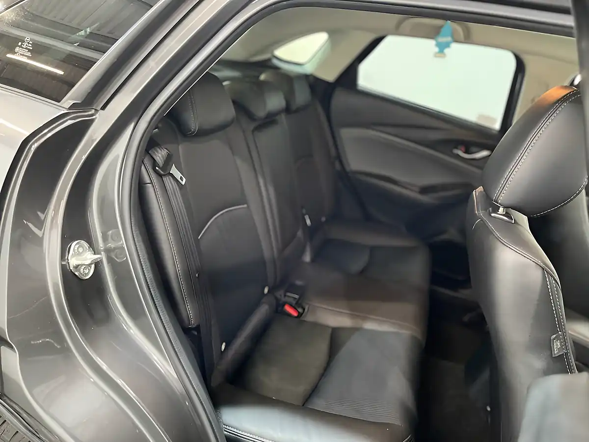 Used 2019 Mazda CX-3 Sport Nav+ Grey - Interior and Exterior details 18