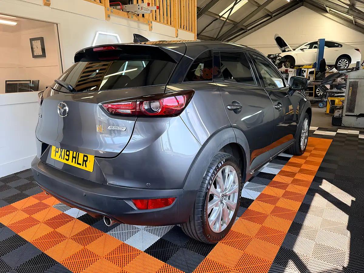 Used 2019 Mazda CX-3 Sport Nav+ Grey - Interior and Exterior details 5