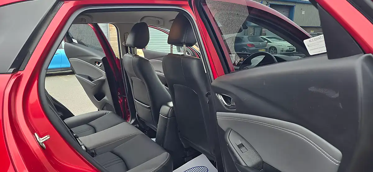 Used 2019 Mazda CX-3 Sport Nav+ Red - Interior and Exterior details 15