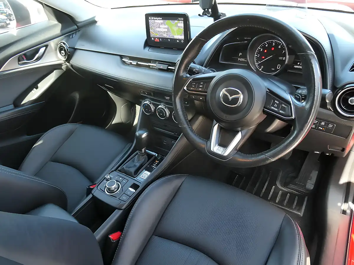 Used 2019 Mazda CX-3 Sport Nav+ Red - Interior and Exterior details 3