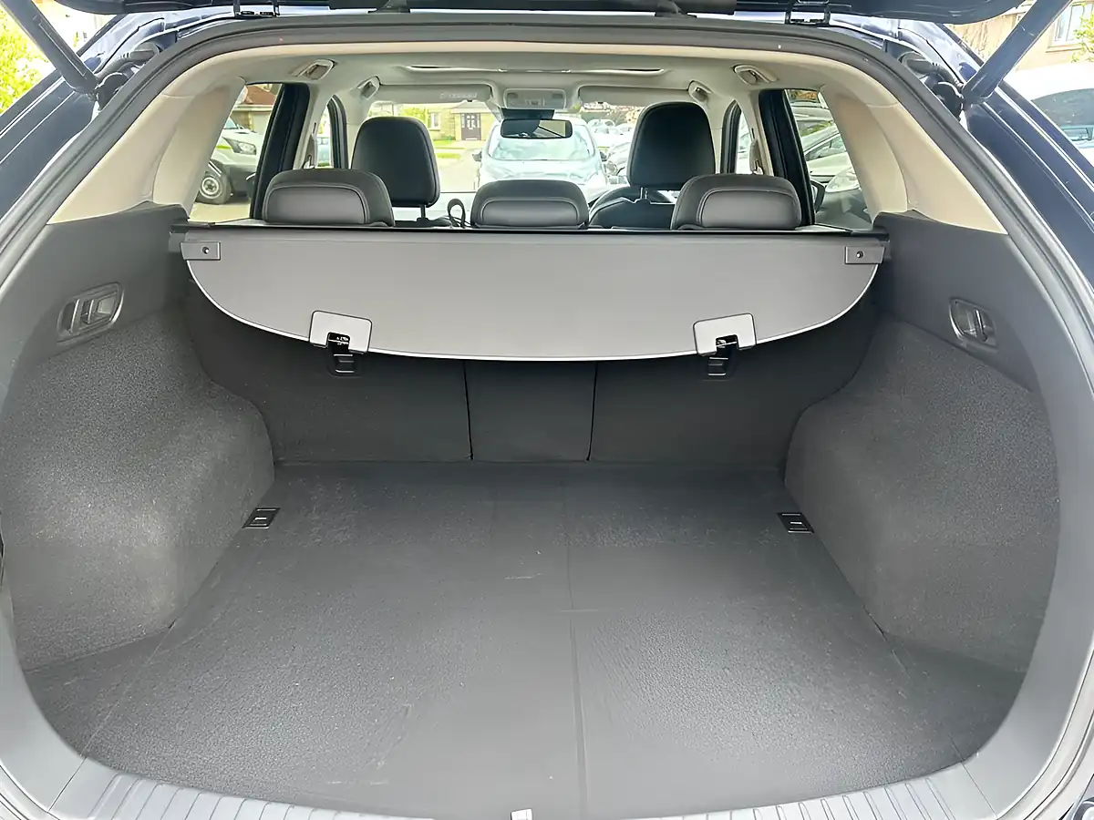 Used 2019 Mazda CX-5 Sport Nav+ Blue - Interior and Exterior details 15