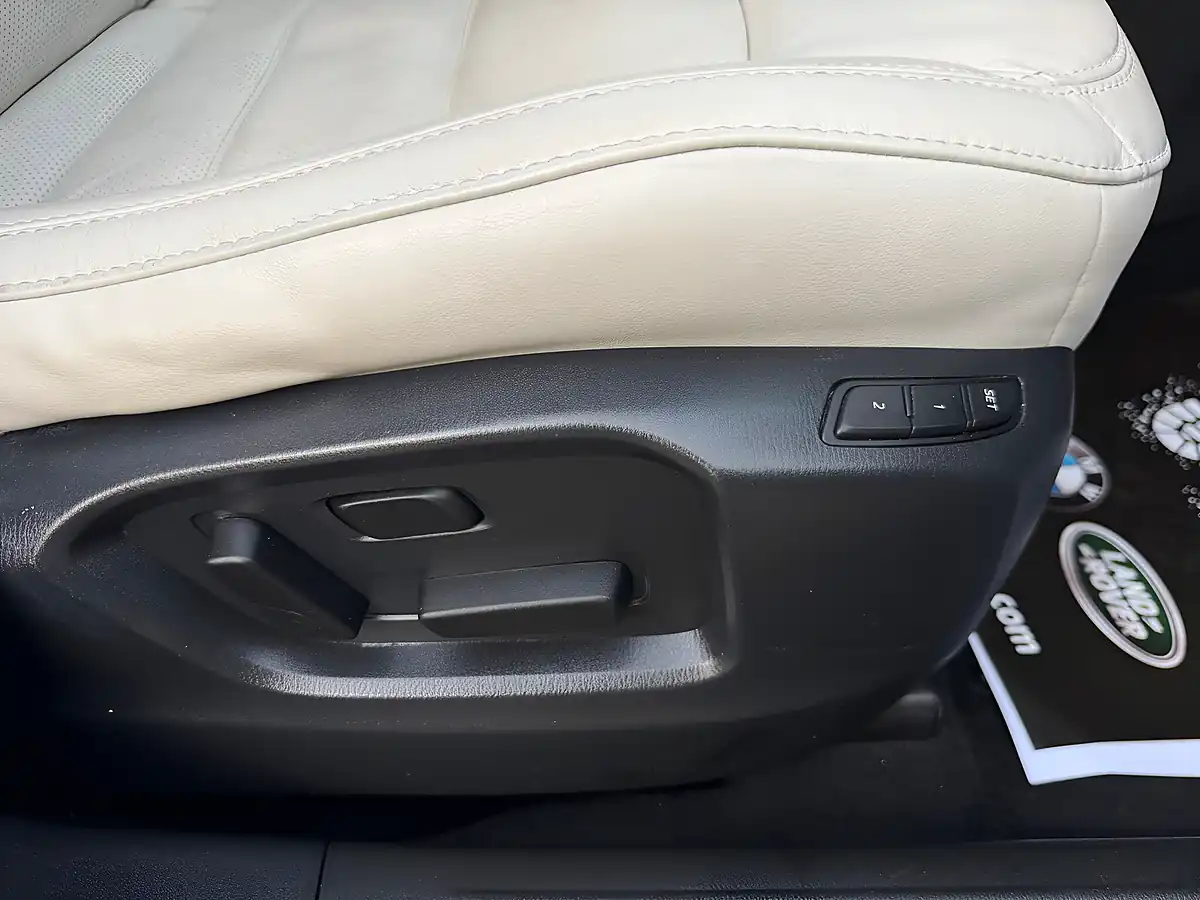 Used 2019 Mazda CX-5 Sport Nav+ - Interior and Exterior details 16