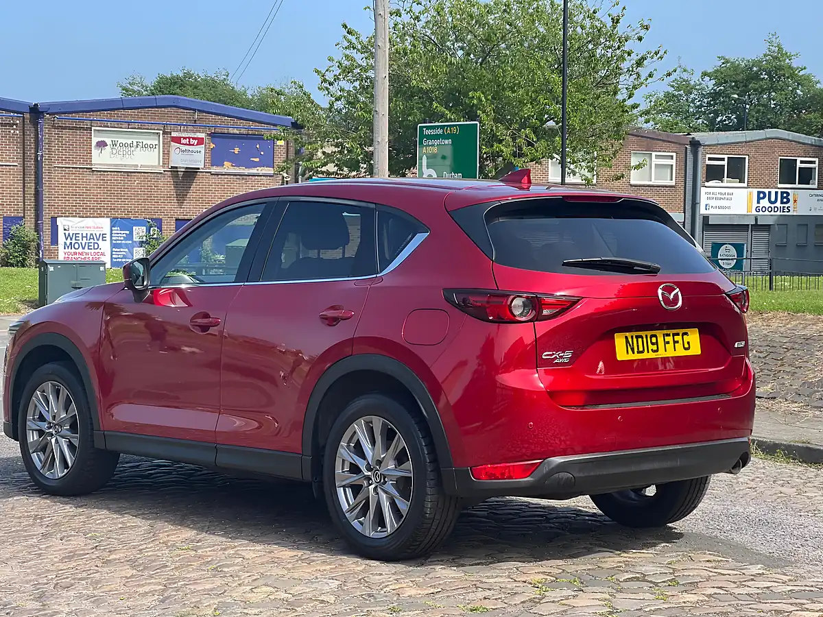 Used 2019 Mazda CX-5 Sport Nav+ Red - Interior and Exterior details 3