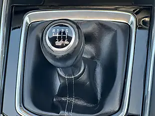 Used 2019 Mazda CX-5 Sport Nav+ Red - Interior and Exterior details 7