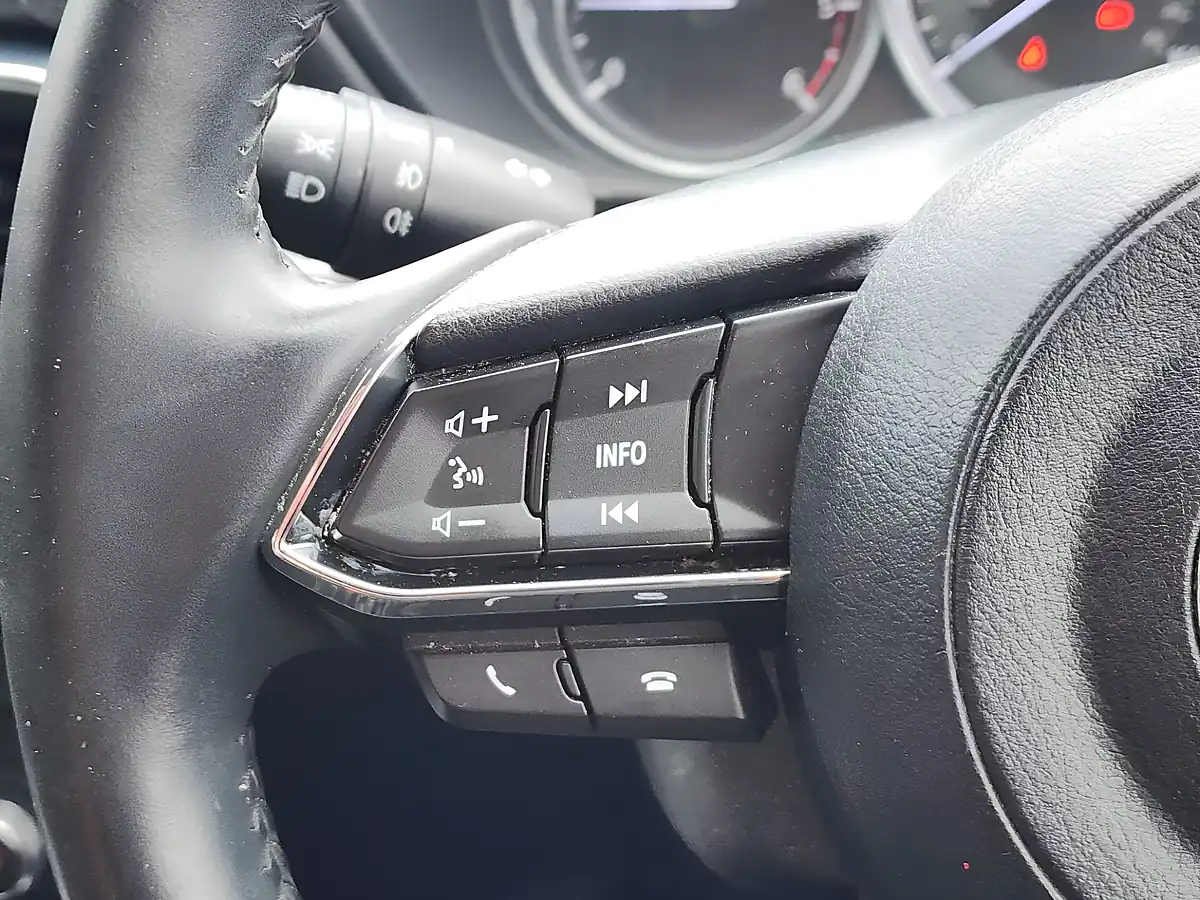 Used 2019 Mazda CX-5 Sport Nav+ Red - Interior and Exterior details 16