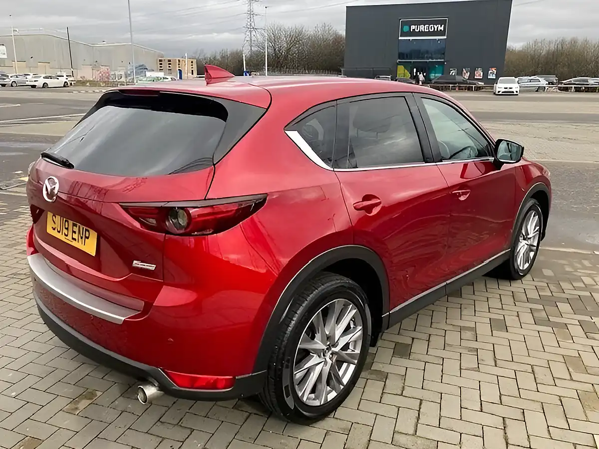 Used 2019 Mazda CX-5 Sport Nav+ Red - Interior and Exterior details 3