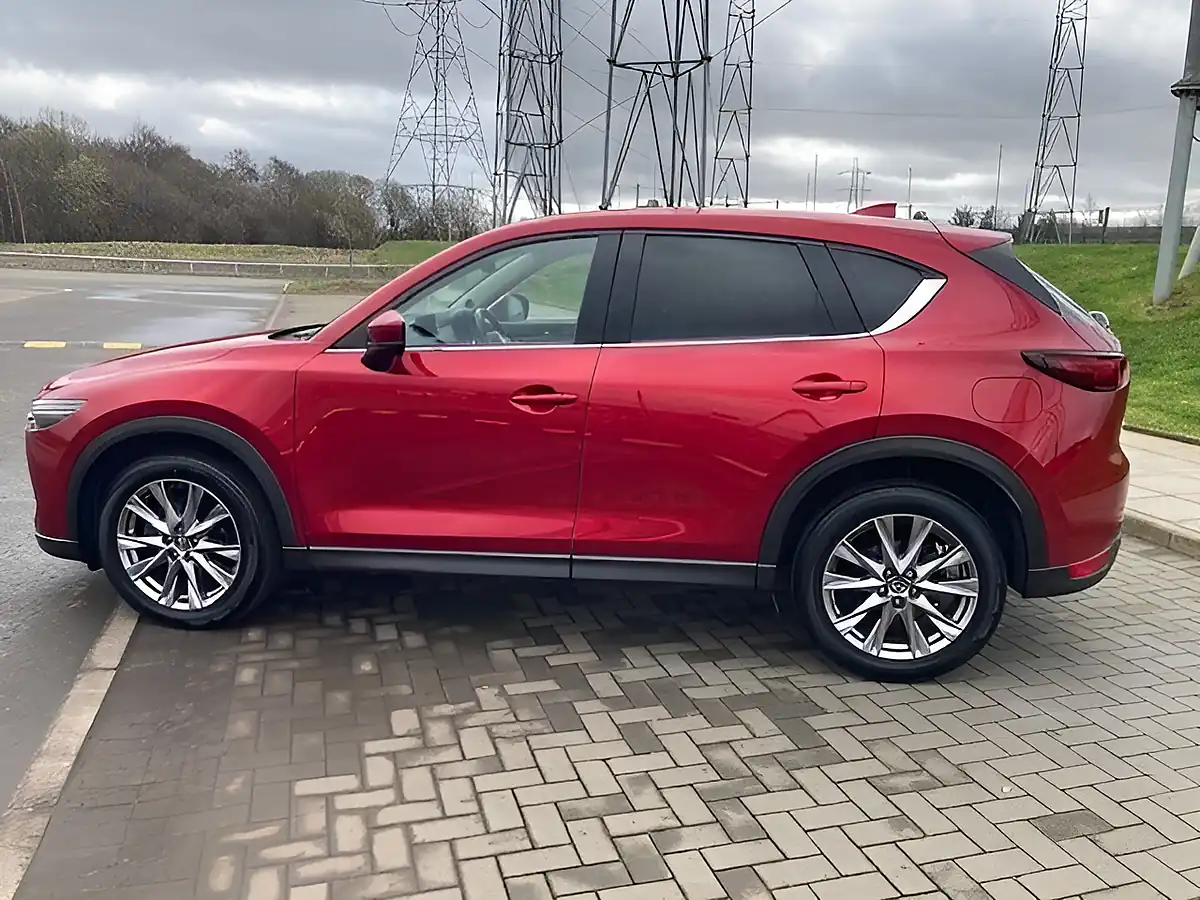 Used 2019 Mazda CX-5 Sport Nav+ Red - Interior and Exterior details 7