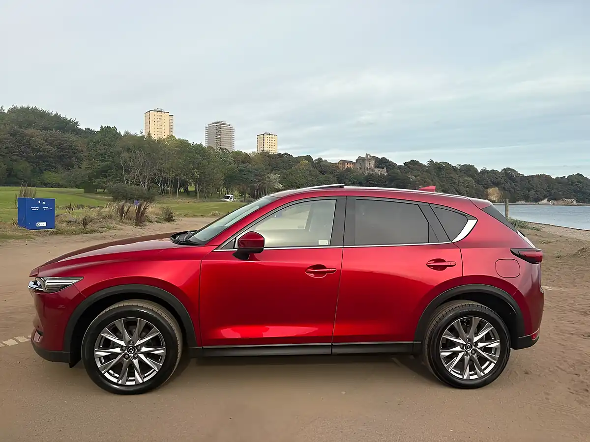 Used 2019 Mazda CX-5 Sport Nav+ Red - Interior and Exterior details 10