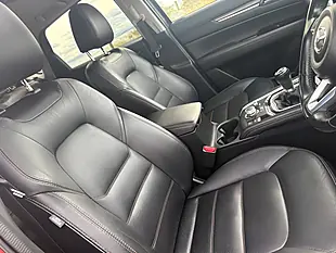 Used 2019 Mazda CX-5 Sport Nav+ Red - Interior and Exterior details 4