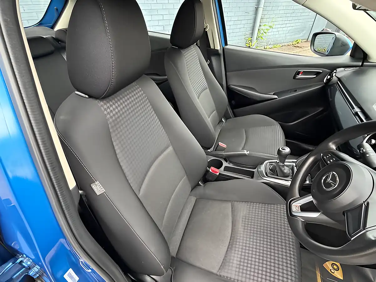 Used 2019 Mazda Mazda2 Se+ Blue - Interior and Exterior details 19