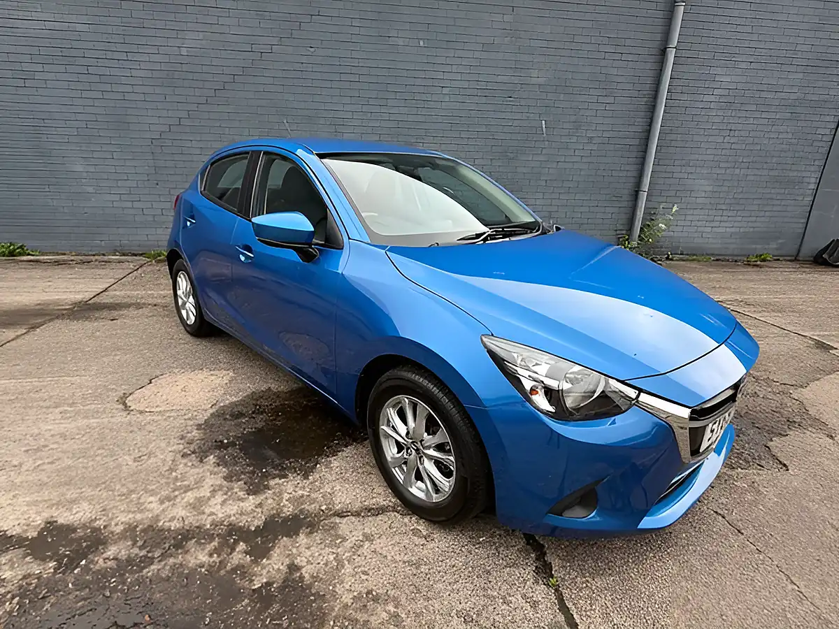 Used 2019 Mazda Mazda2 Se+ Blue - Interior and Exterior details 2