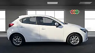 Used 2019 Mazda Mazda2 Se-L+ White - Interior and Exterior details 16