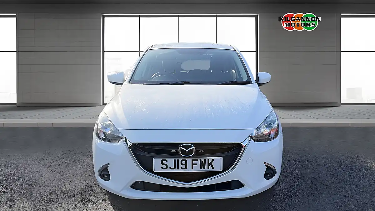 Used 2019 Mazda Mazda2 Se-L+ White - Interior and Exterior details 4