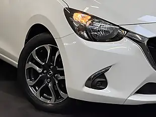 Used 2019 Mazda Mazda2 Sport Nav+ Snowflake White Pearl - Interior and Exterior details 10