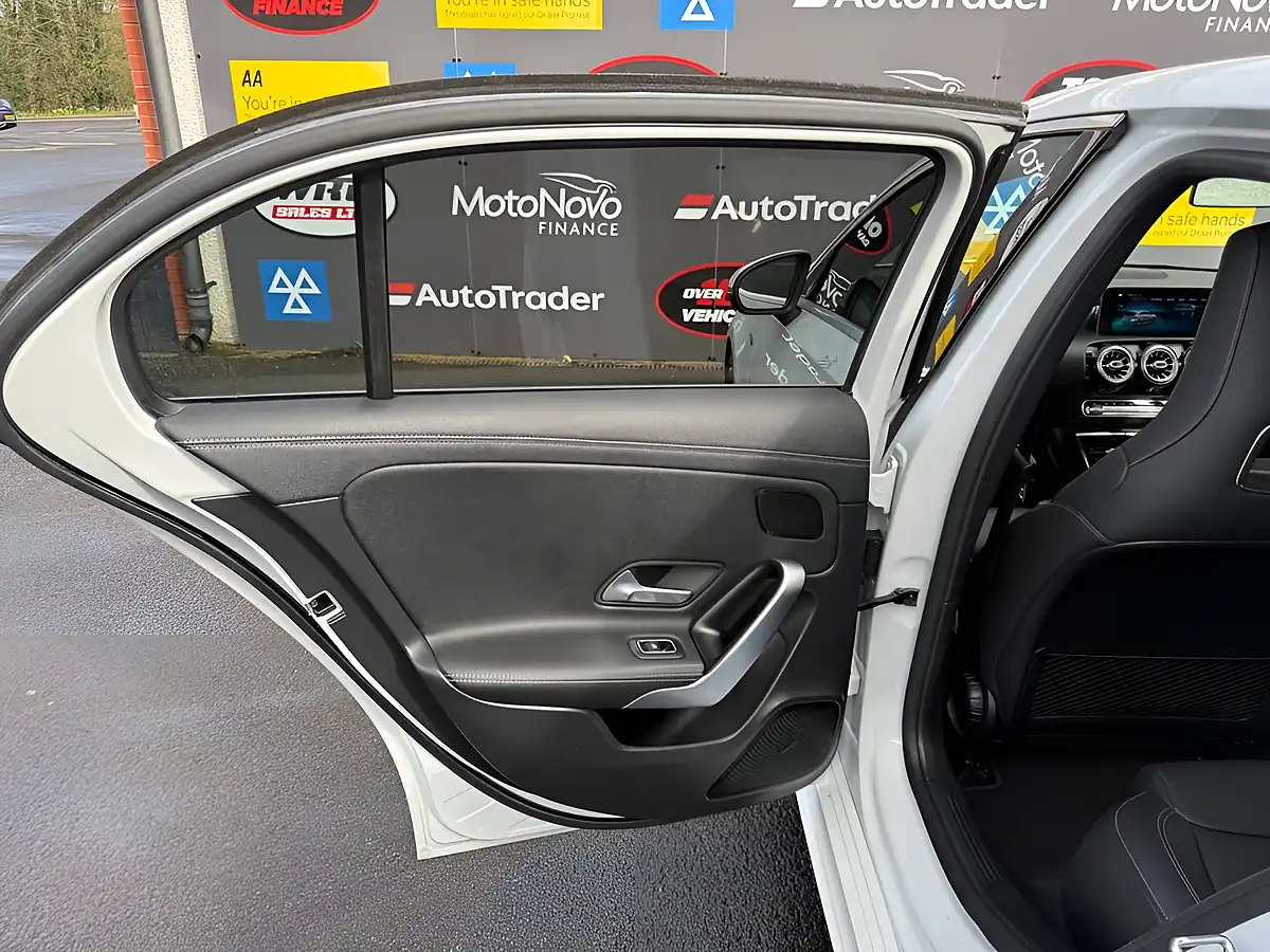 Used 2019 Mercedes-Benz a-Class A35 AMG Premium White - Interior and Exterior details 16