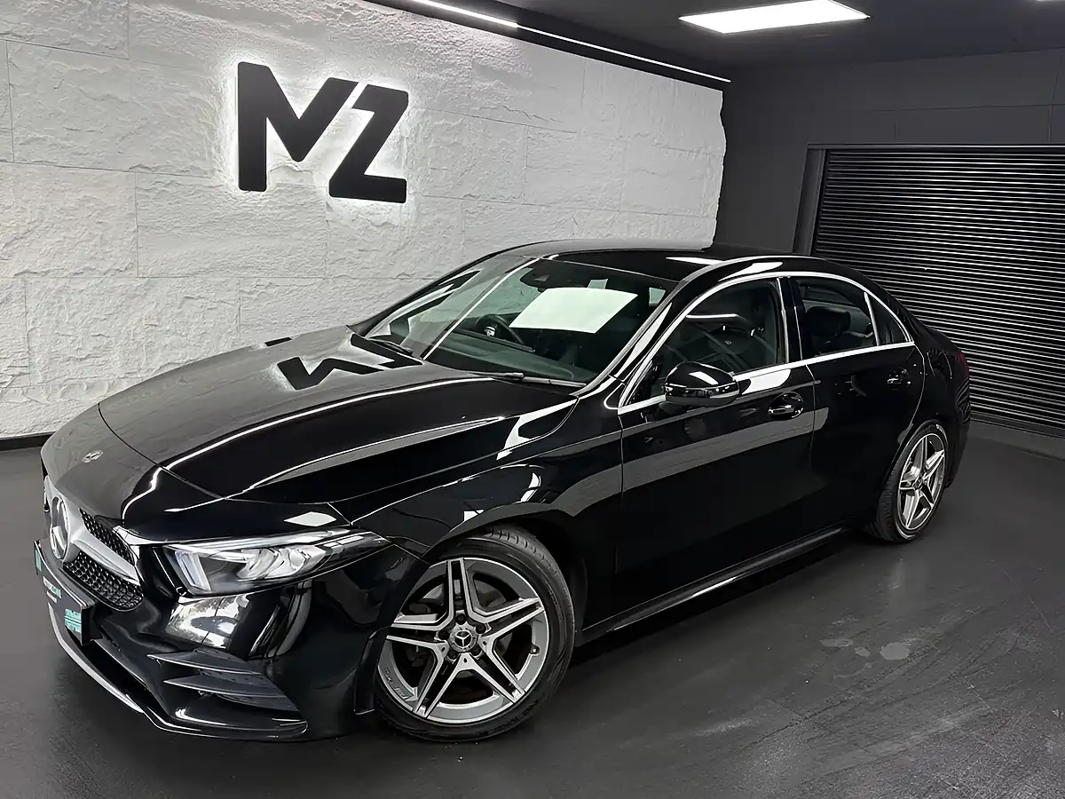 Used 2019 Mercedes-Benz a Class AMG Line Black - Front View