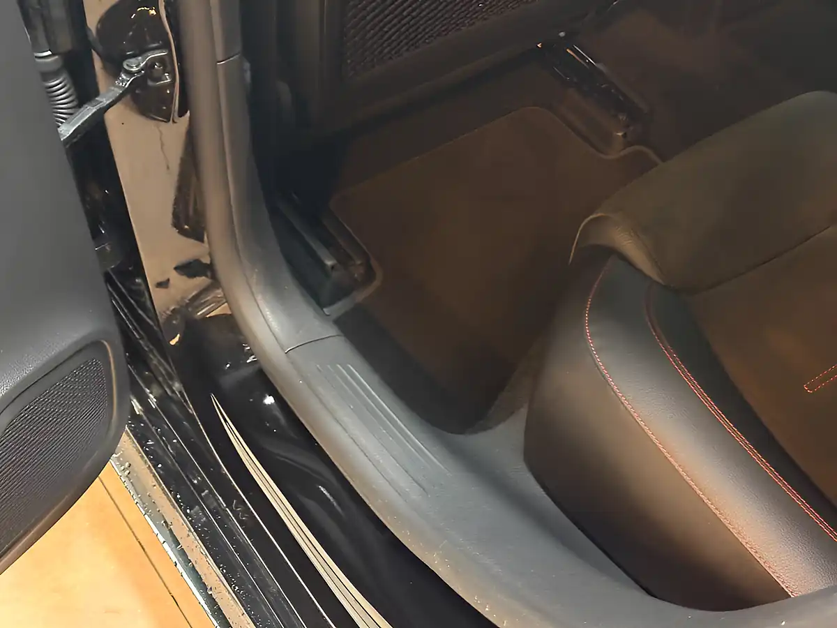 Used 2019 Mercedes-Benz a Class AMG Line Black - Interior and Exterior details 19