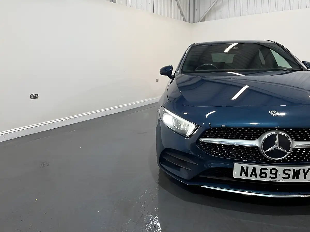 Used 2019 Mercedes-Benz a Class AMG Line Blue - Interior and Exterior details 7