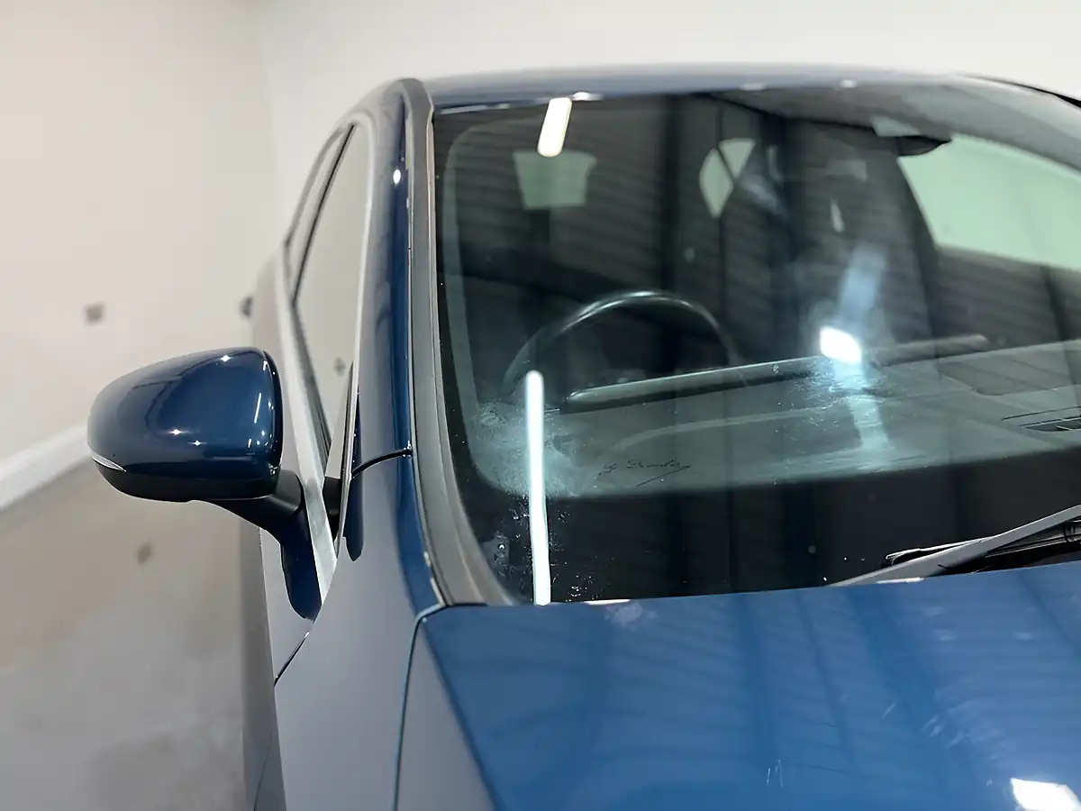 Used 2019 Mercedes-Benz a Class AMG Line Blue - Interior and Exterior details 9