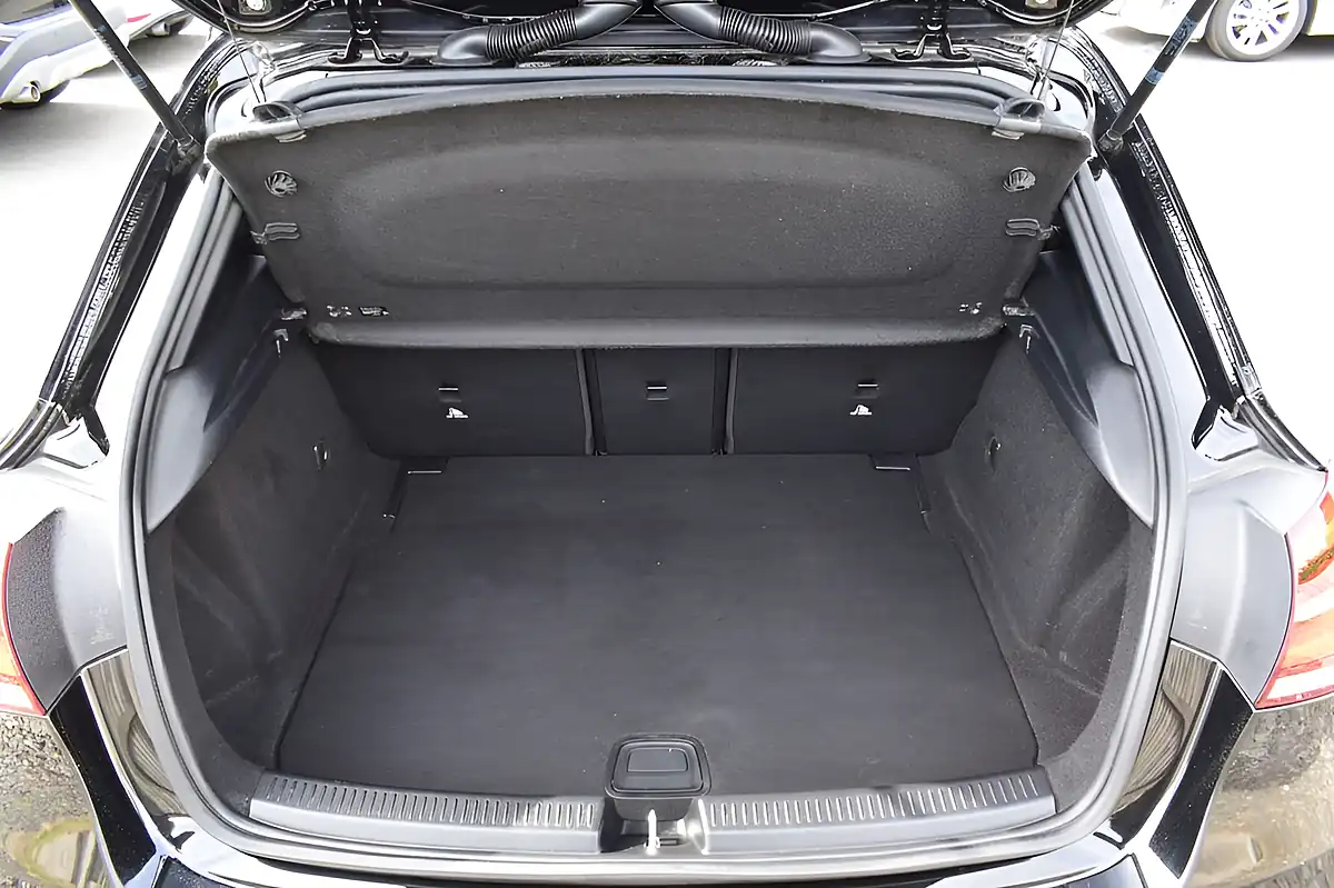 Used 2019 Mercedes-Benz a Class AMG Line Cosmos Black - Interior and Exterior details 11