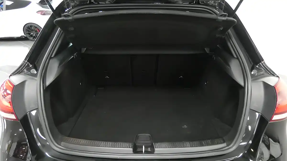 Used 2019 Mercedes-Benz a Class AMG Line Executive Black - Interior and Exterior details 4