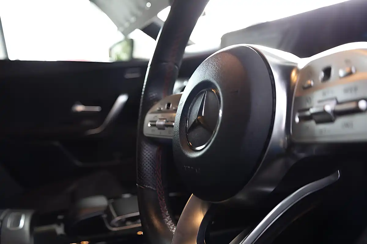 Used 2019 Mercedes-Benz a Class AMG Line (executive) White - Interior and Exterior details 14