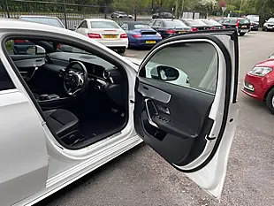 Used 2019 Mercedes-Benz a Class AMG Line (executive) White - Interior and Exterior details 9