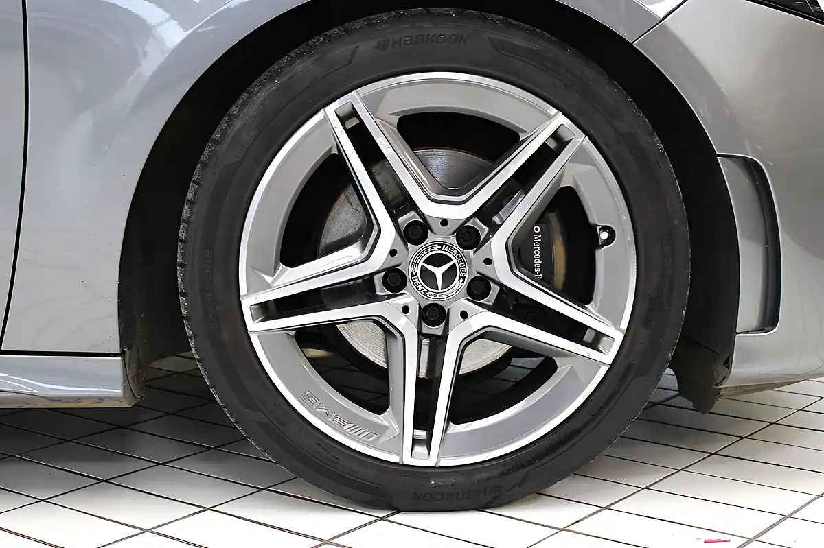 Used 2019 Mercedes-Benz a-Class AMG Line Mountain Grey - Interior and Exterior details 12