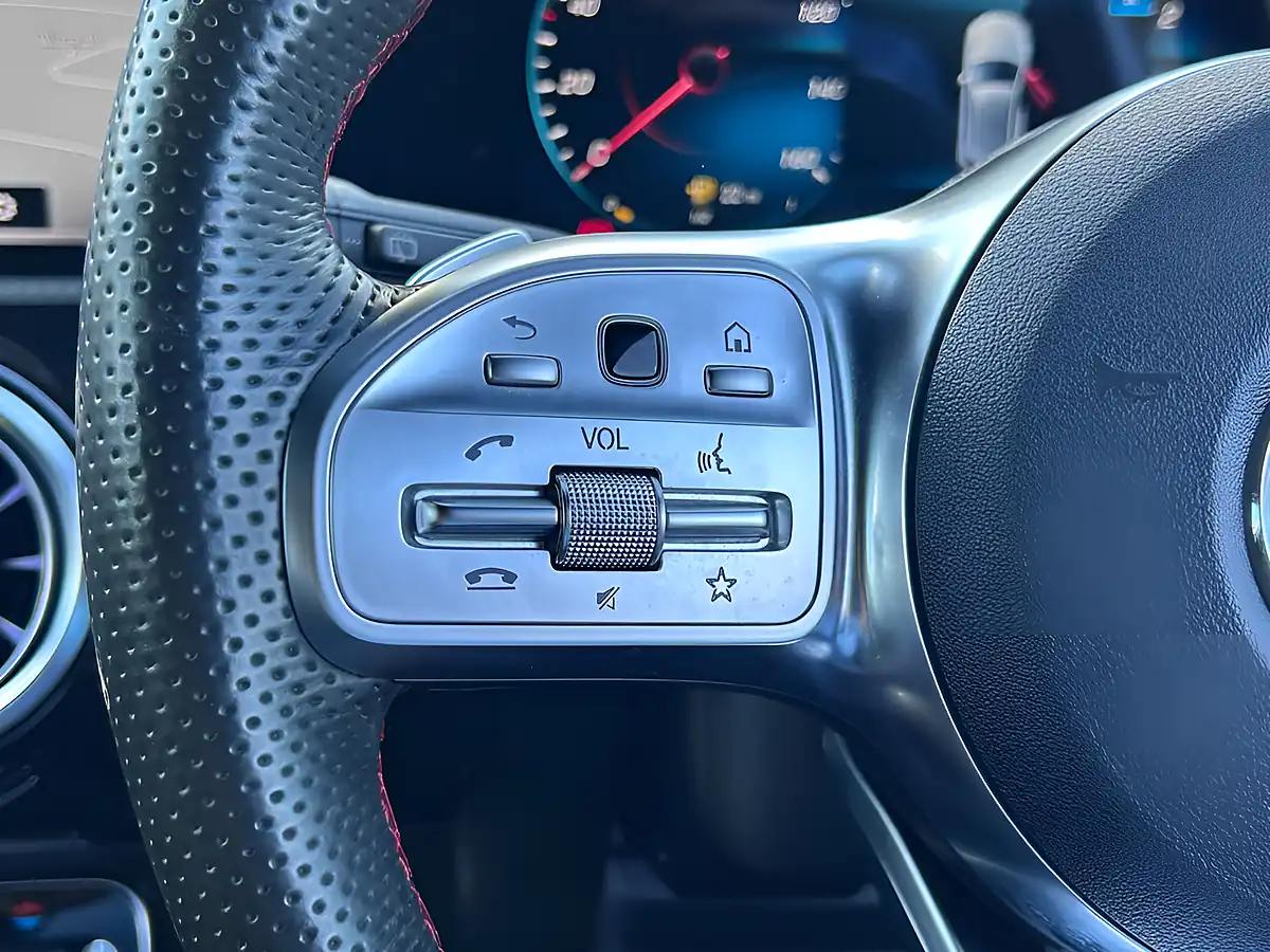 Used 2019 Mercedes-Benz a Class AMG Line (premium 2) Iridium Silver - Interior and Exterior details 13