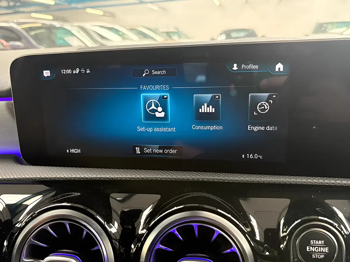 Used 2019 Mercedes-Benz a Class AMG Line (premium 2) White - Interior and Exterior details 16