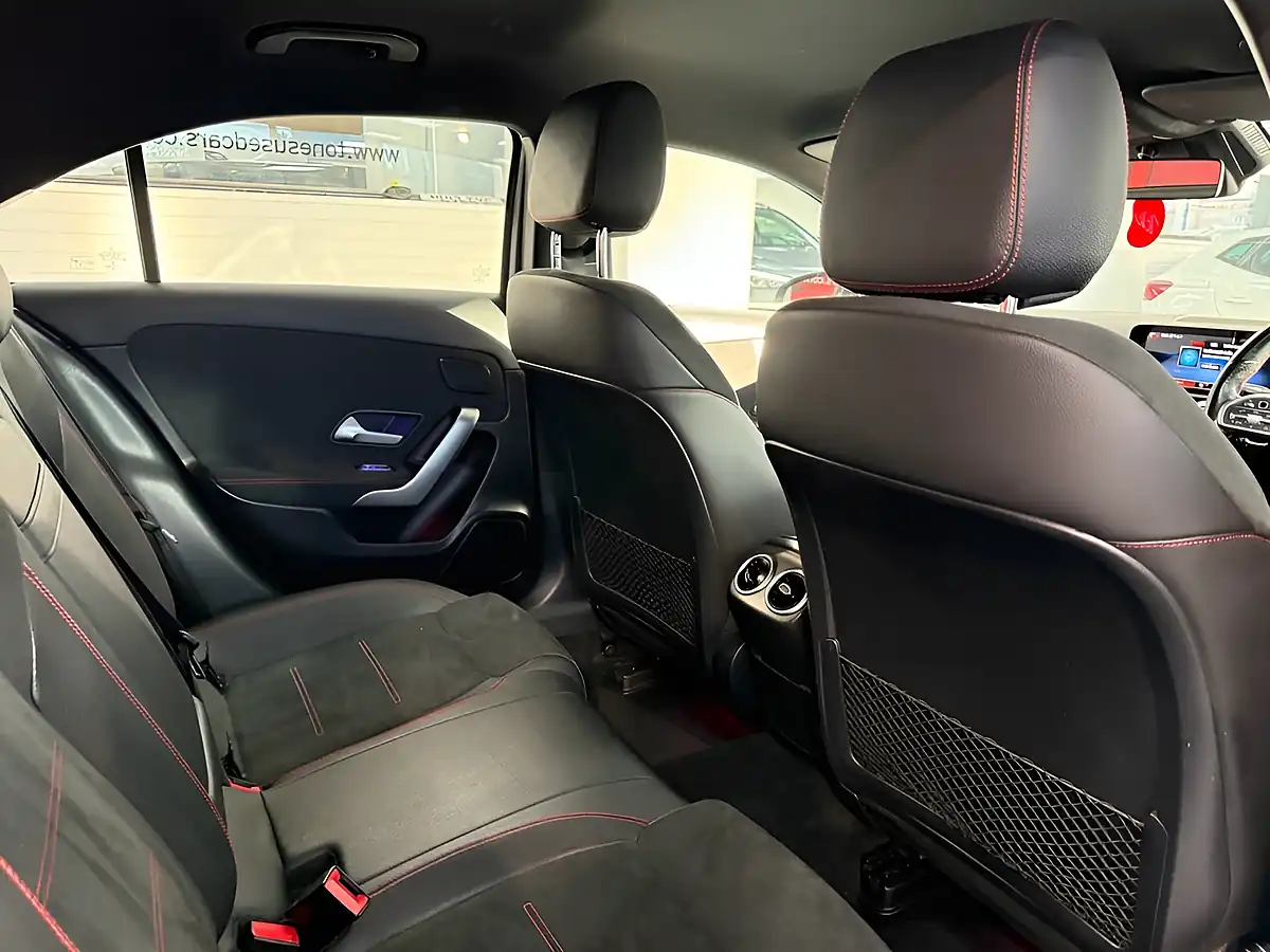 Used 2019 Mercedes-Benz a-Class AMG Line (premium) Grey - Interior and Exterior details 8