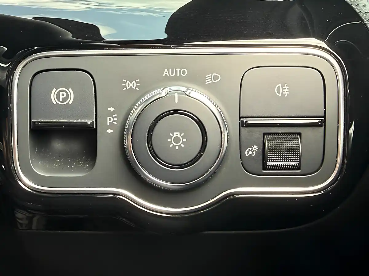 Used 2019 Mercedes-Benz a Class AMG Line Premium Grey - Interior and Exterior details 14