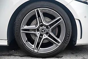 Used 2019 Mercedes-Benz a Class AMG Line (premium) Polar White - Interior and Exterior details 11